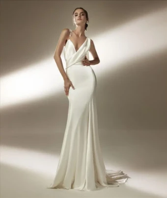Atelier Pronovias Jennifer #0 Ivory thumbnail