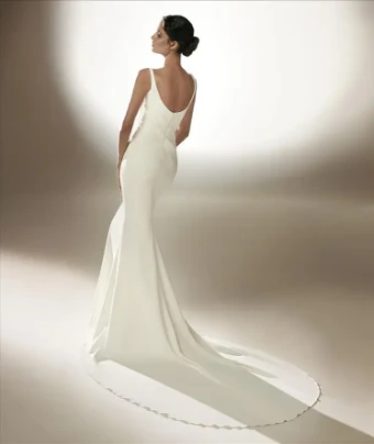 Atelier Pronovias Rian #1 Ivory thumbnail