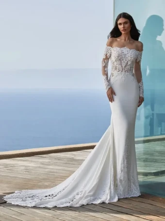 Pronovias Della #0 default thumbnail