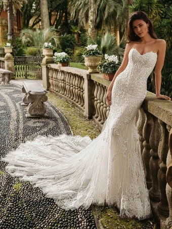 Enzoani Willow #4 thumbnail